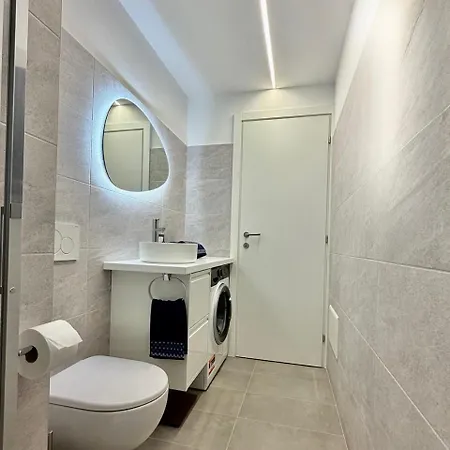Villa Lakeview Luino