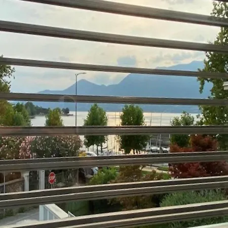 Lakeview * 勒威诺